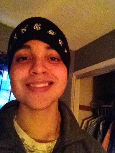 JCMendez13's tweet photo. Morning got my #Gangsta hat on all winter :) @KatDahlia #MyGarden #Crazy #FridaySelf http://t.co/SjH3qtQkkK