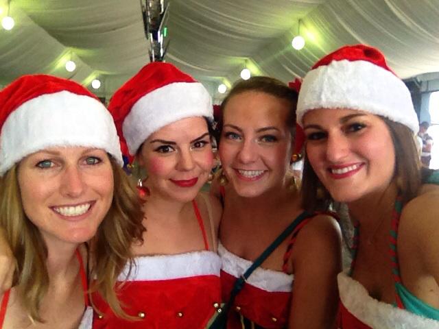 chelseardh's tweet photo. #rugby7ssantas #girlsgirlsgirls http://t.co/QHN64tgj4t