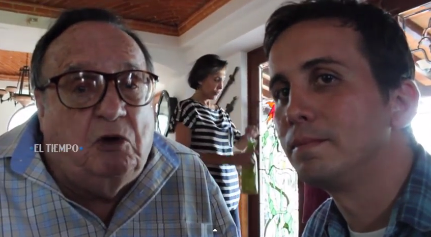 Imágenes inéditas de #Chespirito en su intimidad meses antes de morir ow.ly/FpPiF