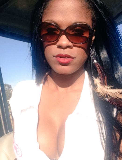 TheKyraSymone's tweet image. #WhoseYourCaddy?