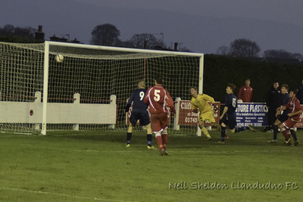 FOOTBALL: <a href="/LlandudnoFC/">Llandudno FC</a> look to extend Huws Gray Alliance lead against in-form <a href="/Mold_Alex_FC/">MoldAlexFC</a> - northwalespioneer.co.uk/sport/141644/f…