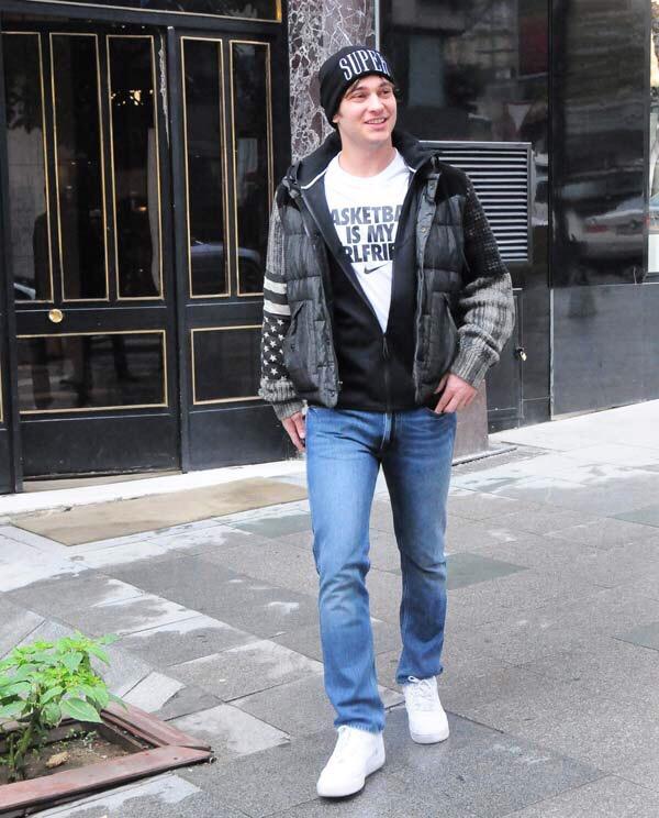TeamUlusoy's tweet photo. Cagatay Ulusoy Yeni 😊 @cagatayulusoyy http://t.co/vUJeYhDG4S