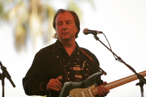Happy 67th birthday, Jim Messina, outstanding singer-songwriter, guitarist  "Dannys Song" 