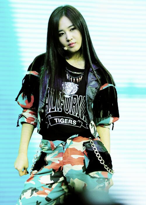 To our sexy and fierce black pearl, happy birthday kwon yuri oppar! 