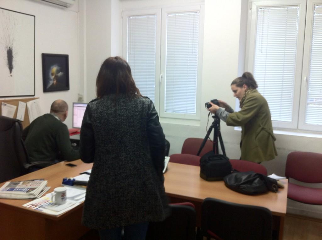 voiceofbalkans's tweet photo. chief editor of Vijesti#how to be journalist in Montenegro#violence against journalist# http://t.co/uHnVRbDzJ4