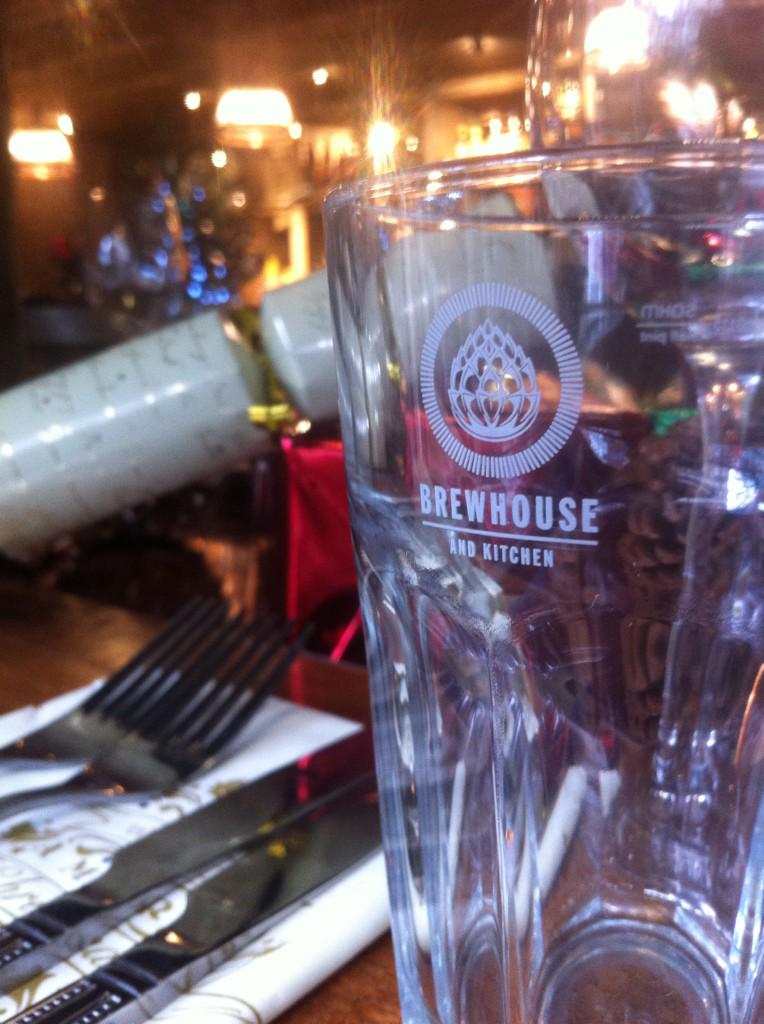justsgarselis's tweet photo. 🎄 So Christmas festivities starts @BKIslington. Mulled cider.. Christmas crackers ..  bring it on Santa 🎁 http://t.co/u7F3vpJ0V2