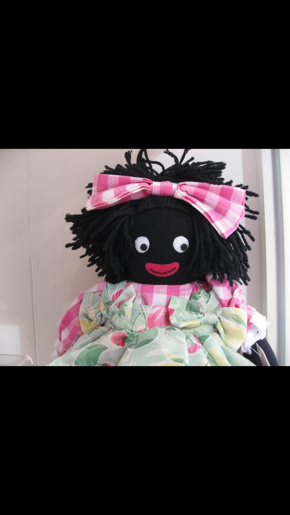 alamanecer's tweet image. @HuffingtonPost That water born Black Face blow up doll is neither inspired or appropriate. #Racist #LoyalReader