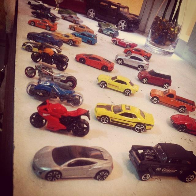 #cadadiamasgrande ❤️👌#coleccion #autos #motos 👊😂