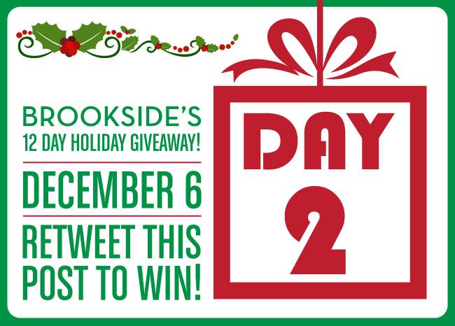 Mizzou_Mafia's tweet photo. On the second day of Holiday Giveaways, we're giving away THREE GIFTS! RT to find out what they are and win! http://t.co/xGuSvY8Hfy