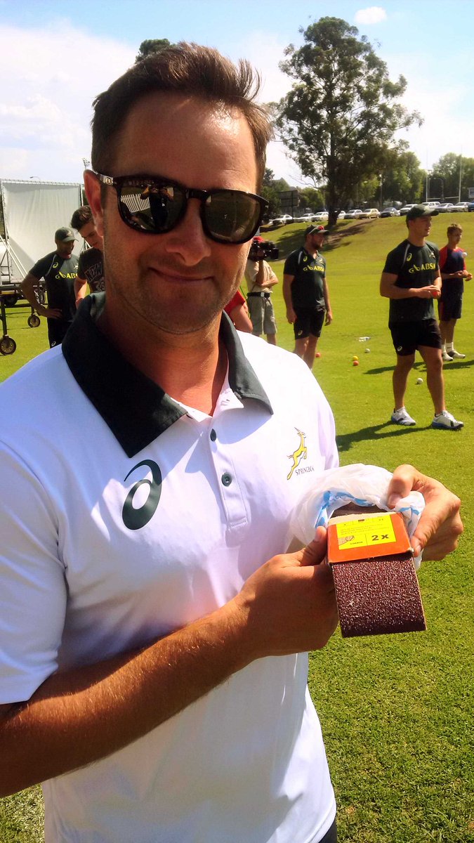 dannicholl's tweet photo. The Michael Atherton school of coaching: @markb46 has the sandpaper ready. Plenty of swing later... #boksvsproteas http://t.co/MFNivanvEg