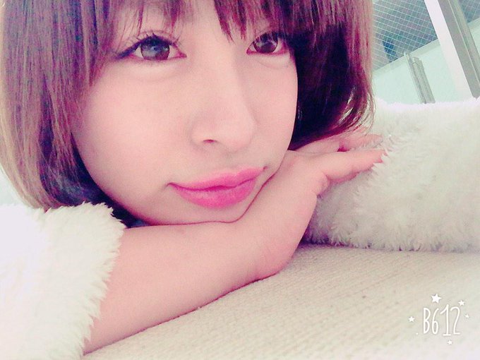 最近吐くー( ˃̣̣̥&omega;˂̣̣̥ )なんでー？ なぞ。たくさん寝たけどねよっと、 http://t.co/1Wb2Seb9Tl