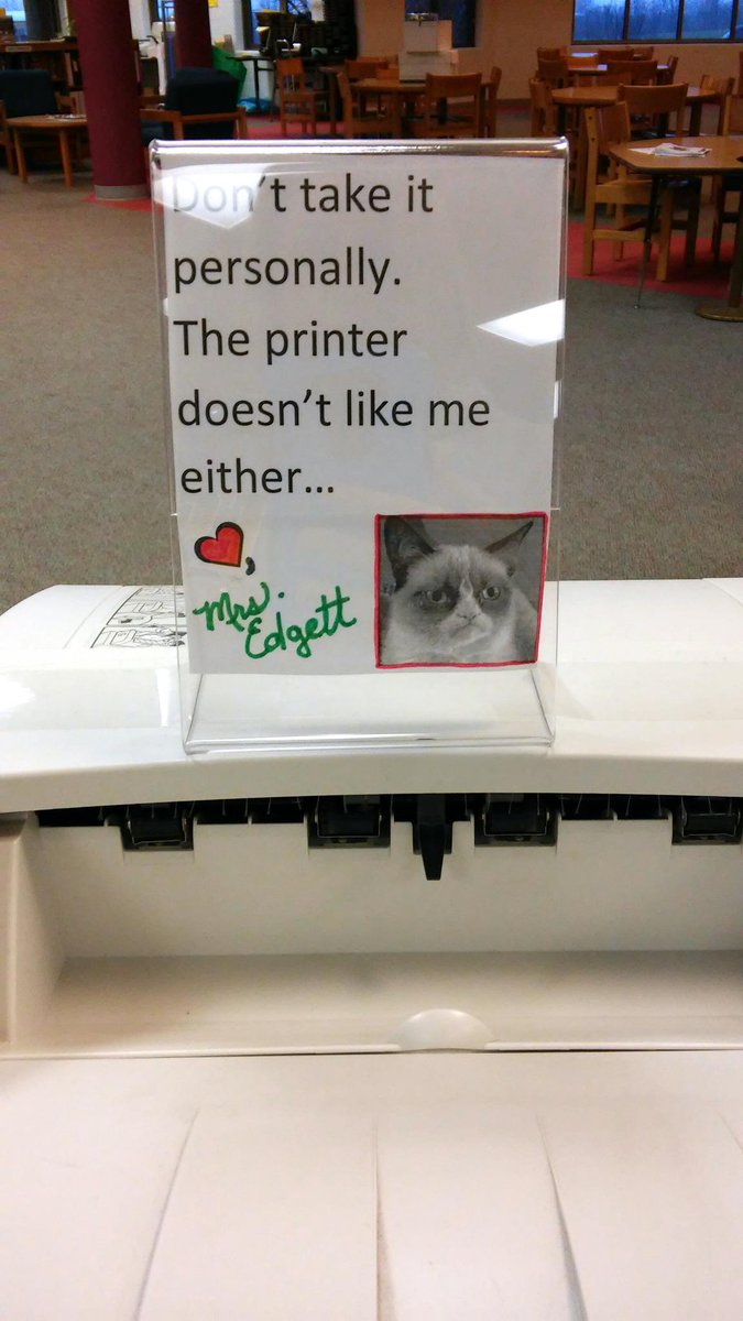 GCHS_Library's tweet photo. Things seen in the library today... http://t.co/gBI4MPCBIT