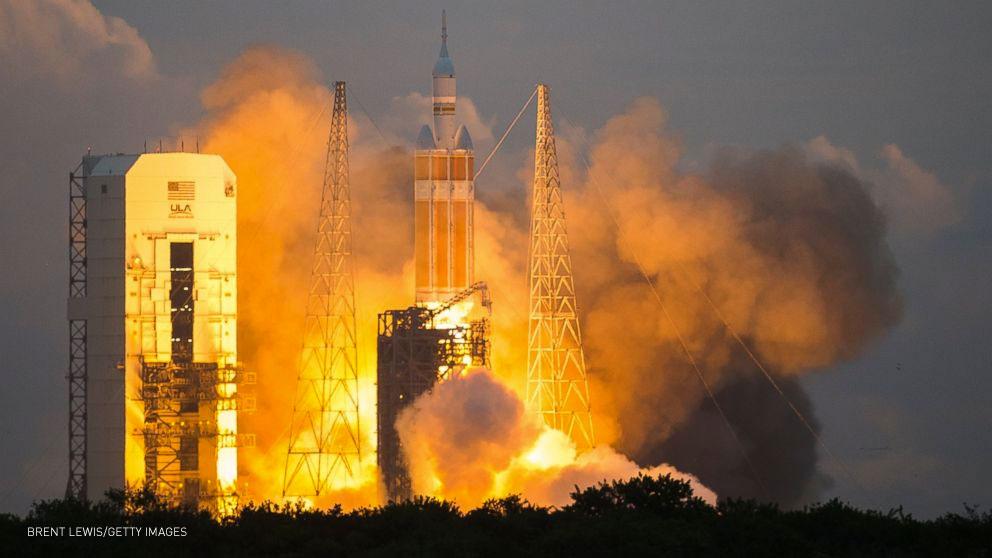 GMA's tweet image. Stunning images from the #OrionLaunch. abcn.ws/1ymqauS