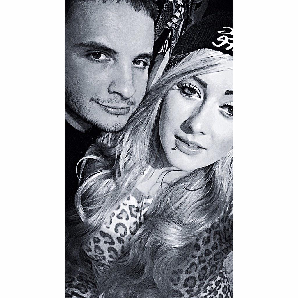 xabbeyleanne's tweet photo. 🌍❤️ http://t.co/roY375T1DD
