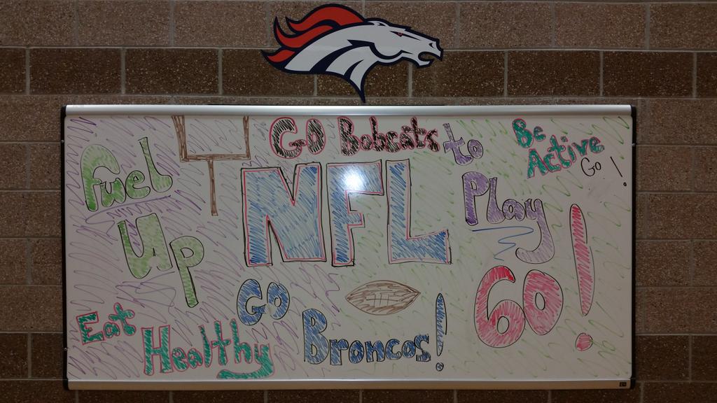 5280Miles's tweet photo. Bill Roberts K-8 in Stapleton is ready for some @FUTP60 action! I bet @D_Brut30 calls in! http://t.co/fwjO1Isyqz