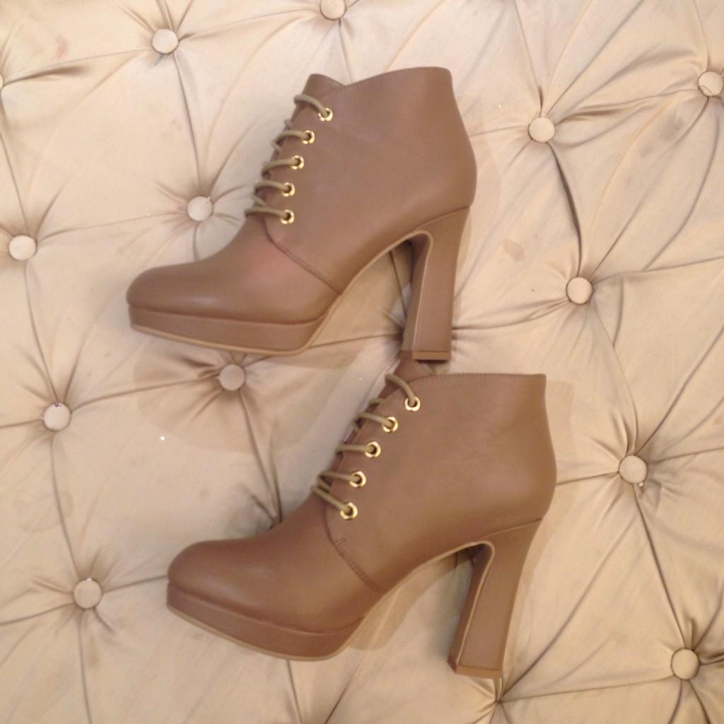 nitika_bh's tweet photo. At @heelandbuckle Checking their fab new collection and fell in love with these booties! #pazzion http://t.co/SPgUAEdbLE