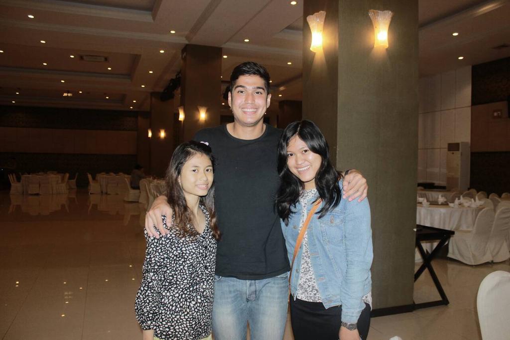 Castello with <a href="/Marcelchandra/">Marcel cello</a> @IRISh__R