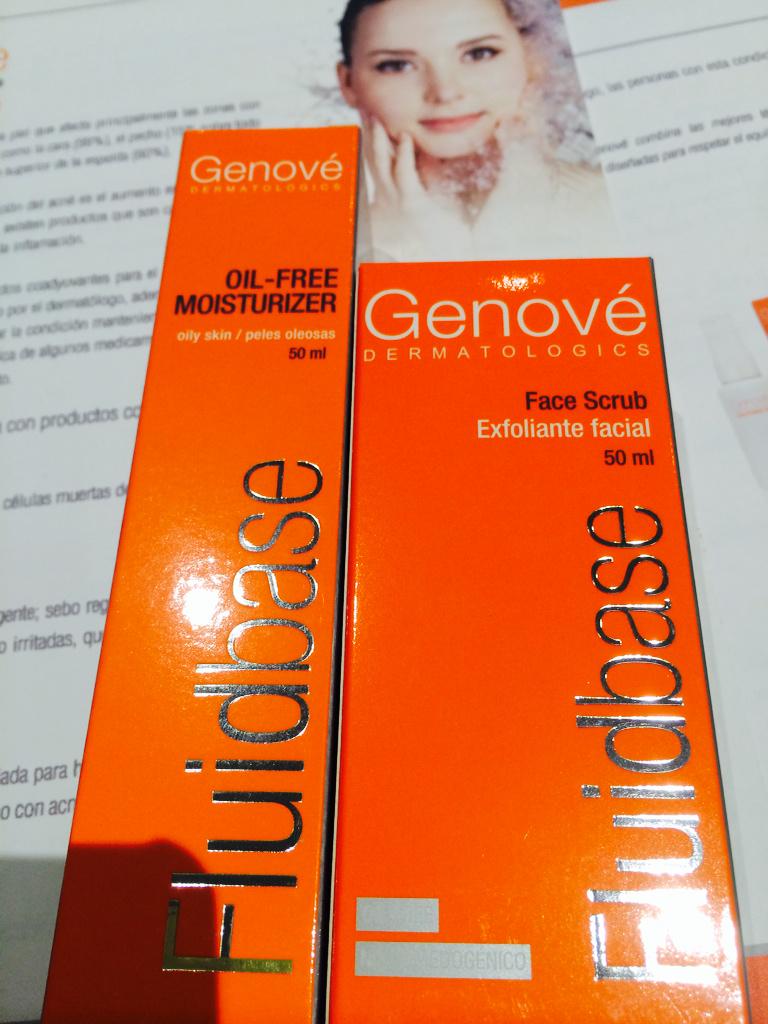 pulsosaludable's tweet photo. @GenoveMx existen productos de la línea #Fluidbase para reducir la seborrea, queratización e inflamación. http://t.co/16kolYRKsq