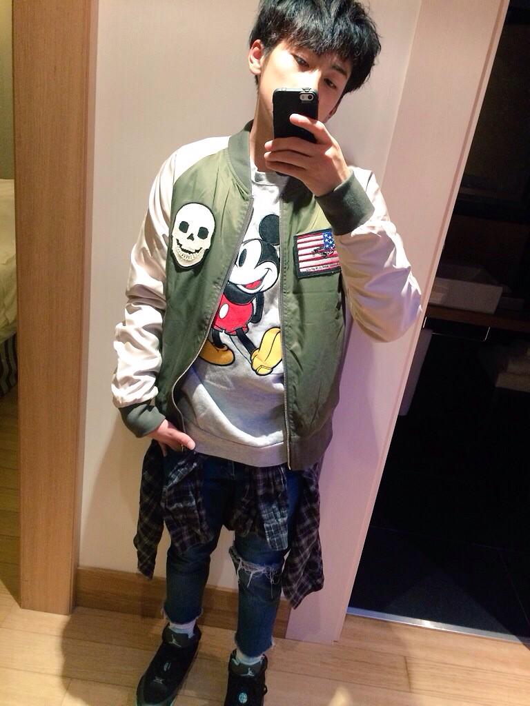0930Souta's tweet photo. #twitter上にいるBIGBANGぺん全員と繋がるのが密かな夢だったりするのでとりあえずこれを見たBBペンさんはrtもしくはフォローしていただけると全力でフォローしに行きます 
#GOODBOY 

ジヨン寄りオールです☝️ http://t.co/J5yk5L5G10