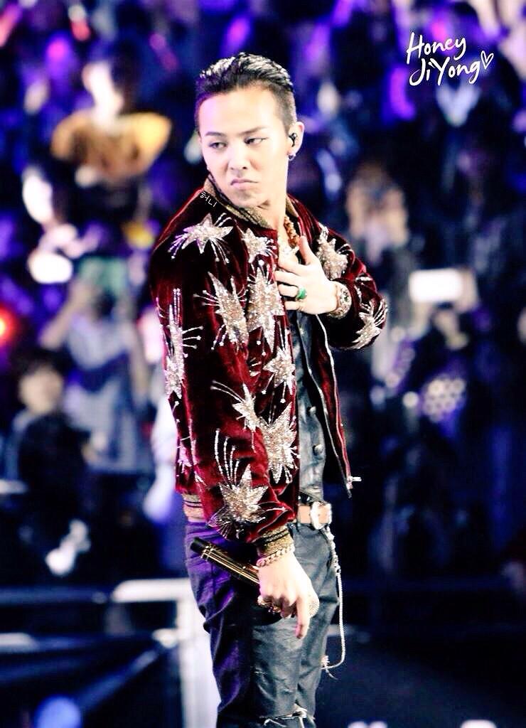 0930Souta's tweet photo. #twitter上にいるBIGBANGぺん全員と繋がるのが密かな夢だったりするのでとりあえずこれを見たBBペンさんはrtもしくはフォローしていただけると全力でフォローしに行きます 
#GOODBOY 

ジヨン寄りオールです☝️ http://t.co/J5yk5L5G10