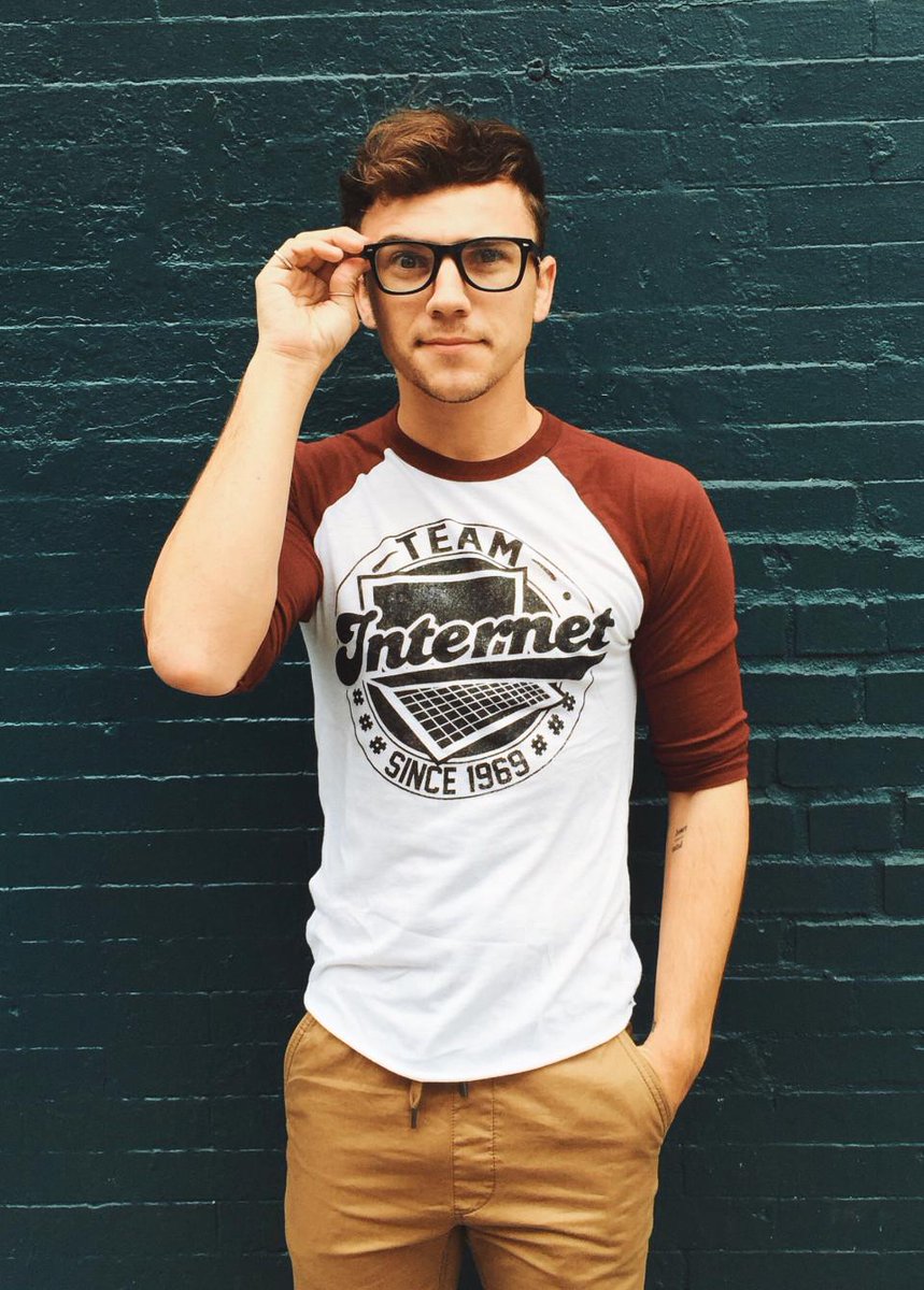 tyleroakley's tweet photo. rt if you're #teaminternet af

get yours: http://t.co/Ejxh5HvDKl http://t.co/782iGYOwk5