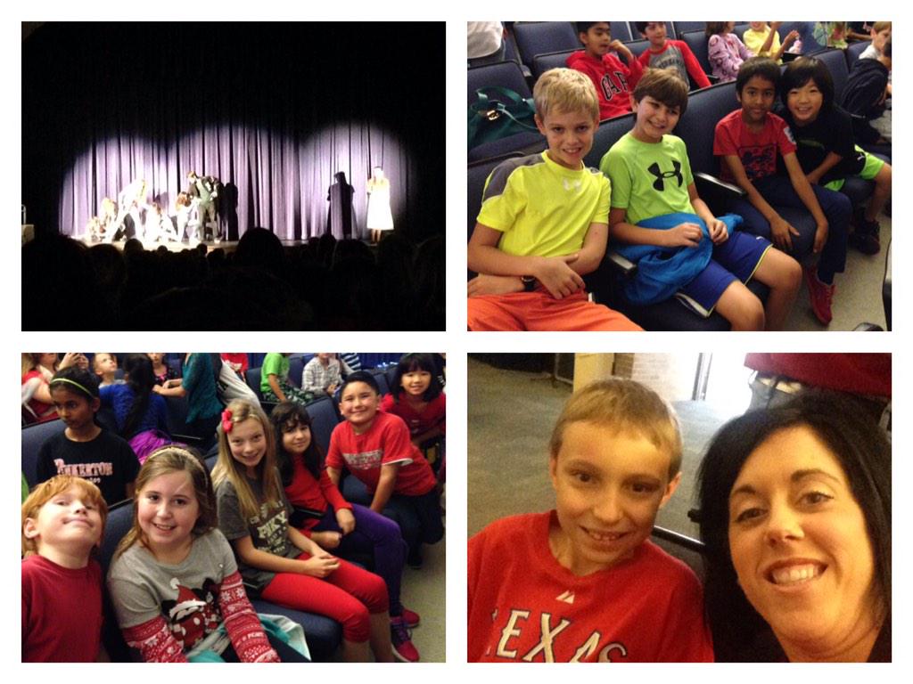 krobinsonpink's tweet photo. Enjoying "The Best Christmas Pageant Ever" at CMSW http://t.co/A6aoveY0A3