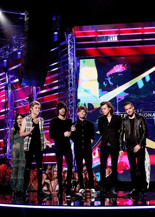 Smiledformyboys tweet picture