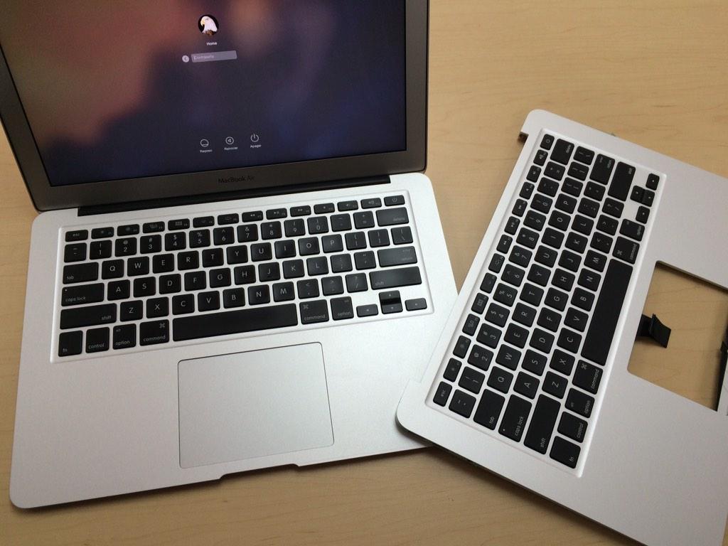 macwork_ec's tweet image. Cambio de Top Case #MacBookAir 13 pulgadas #MacWork servicio técnico #Apple #Cuenca