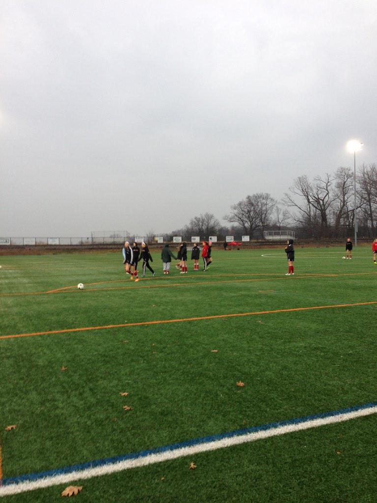 loudounsc's tweet photo. Lovely weather for the games tonight. ☔️☔️ #98bred #98gred #loudounsoccer  #RepTheRed http://t.co/ponETmyOTV