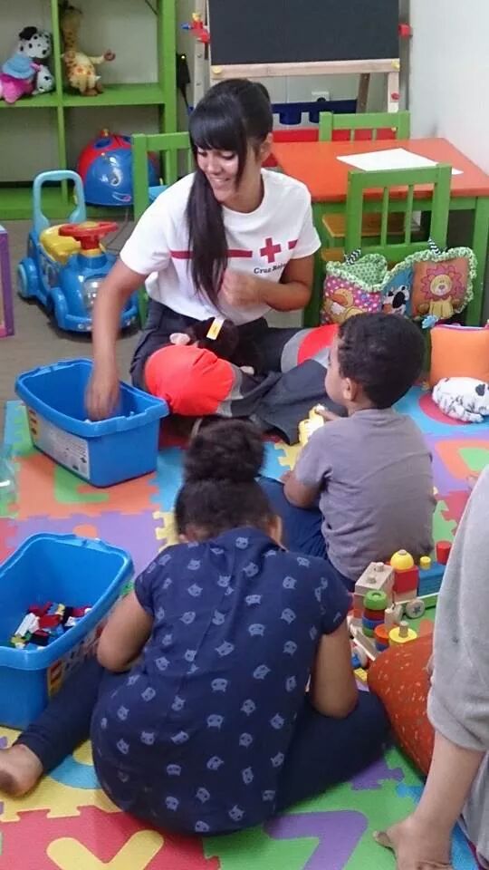 myrisfc's tweet photo. "El cansancio nunca podrá vencer nuestra voluntad de servir" #DiaInternacionalDeLosVoluntarios http://t.co/48UpRgFjQS