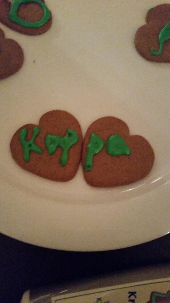 SamuelThelaus's tweet photo. Making Christmas a bit more serious #kappa http://t.co/RJbmktVw0d