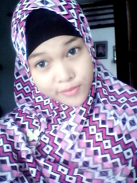 irul_wawa's tweet photo. @wharapsari http://t.co/nQW9Sijee7