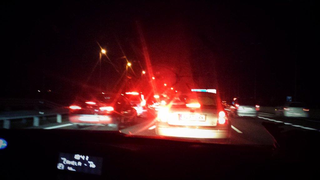 joakin_boadilla's tweet photo. De camino a la sierra !!! @tamarasanchezto @OscarSanchezTob #Mari ...... 3 dias de relaxing http://t.co/WVmcRJkA3x