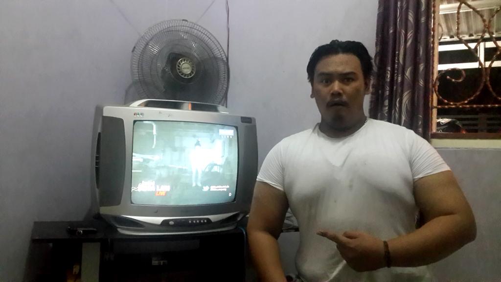 adi_aspal's tweet photo. Serem ya min?? -_- @MasihDuniaLain  #MDLLampung http://t.co/HvBT8uqJSz