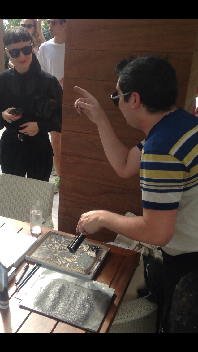 EDITIONHotels's tweet image. Great shot. RT @exhibitiona: #HernanBas book signing at the @EDITIONHotels #ABMB14 #ArtYo