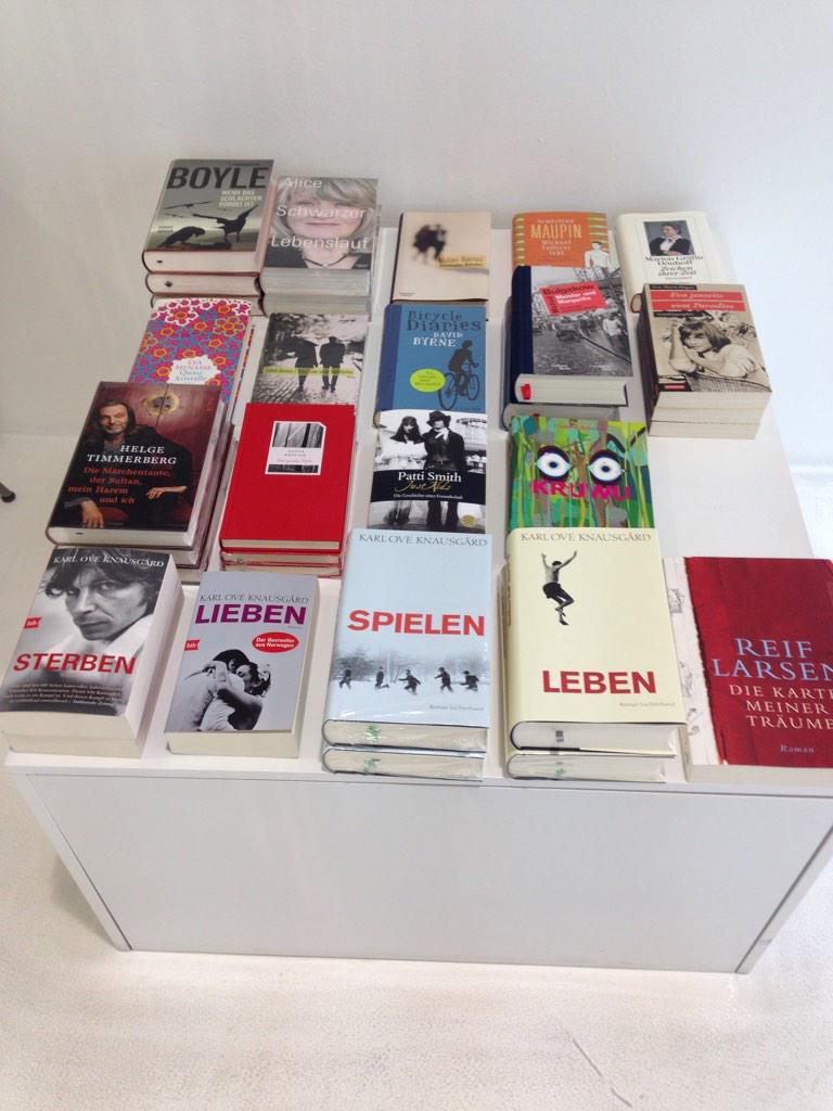 #ParkWien has our reading list covered for the next few months #park #vienna #austria #conceptstore #fashion