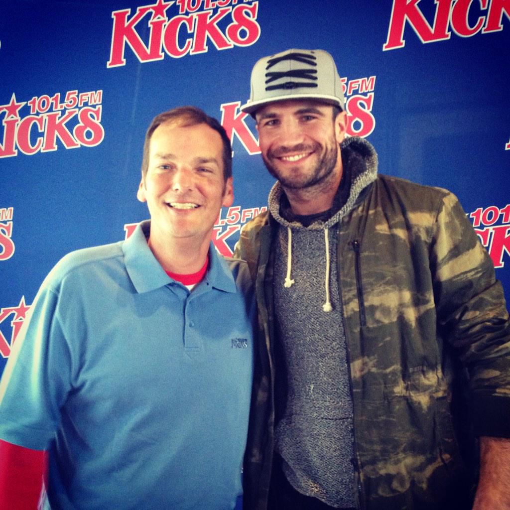 NewCountry1015's tweet photo. Sam and Caddy :) #lunchtimelive #whiskeyblue #samhunt http://t.co/YQNuYJDhNx