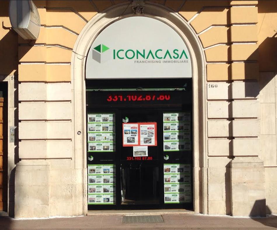 IconacasaTRIGG's tweet photo. L'ufficio di @Iconacasa Triggiano sbarca anche su Twitter! http://t.co/IubqlszKBT
