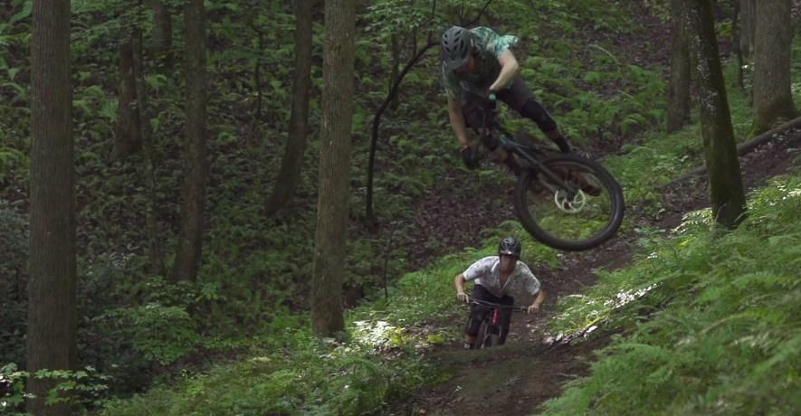 VitalMTB's tweet photo. Don't let the #Hawaiian casual fool you, these kids rip! http://t.co/bU5w2Ul4Z4 #mtb http://t.co/nzOgrgIDi3