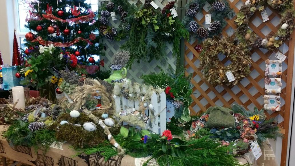 DanK10001's tweet photo. Annual holiday bazaar @ Vineyard Heights Assisted Living http://t.co/DPW5jNRjap