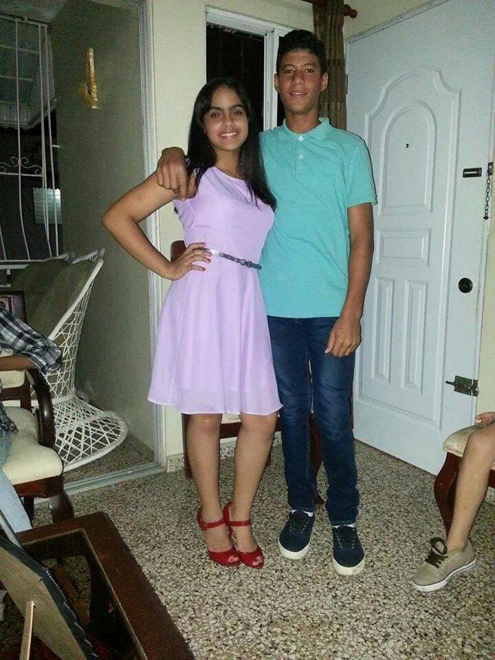 Dafne12405's tweet photo. El? , sólo puedo decir que es alguien muy importante en mi vida ..🙈 http://t.co/s2fxb2pR8y
