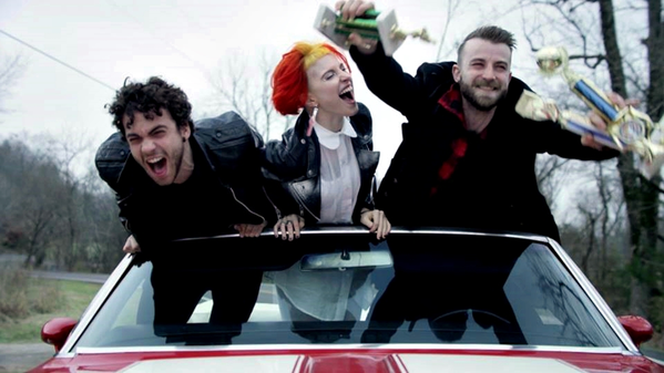 BUZZNET's tweet photo. CAN'T HANDLE THE EXCITEMENT! @PARAMORE NOMINATED FOR A GRAMMY. See all the noms: http://t.co/3KBjT7iPw1 http://t.co/vbi59j2obX