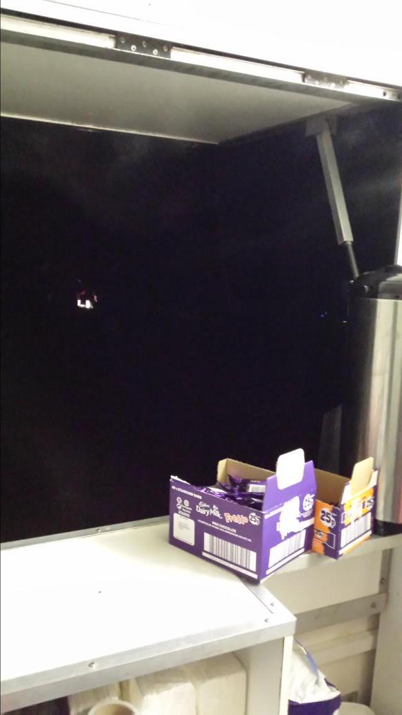 It sounds busy out there.... but I can't see them..... #sparklingsherwood