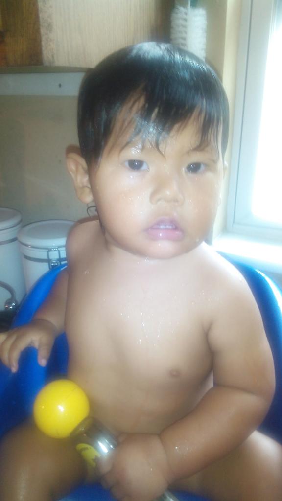 vanessaperez_c_'s tweet photo. mi amocito bello Dylan http://t.co/bNMetx9qg9