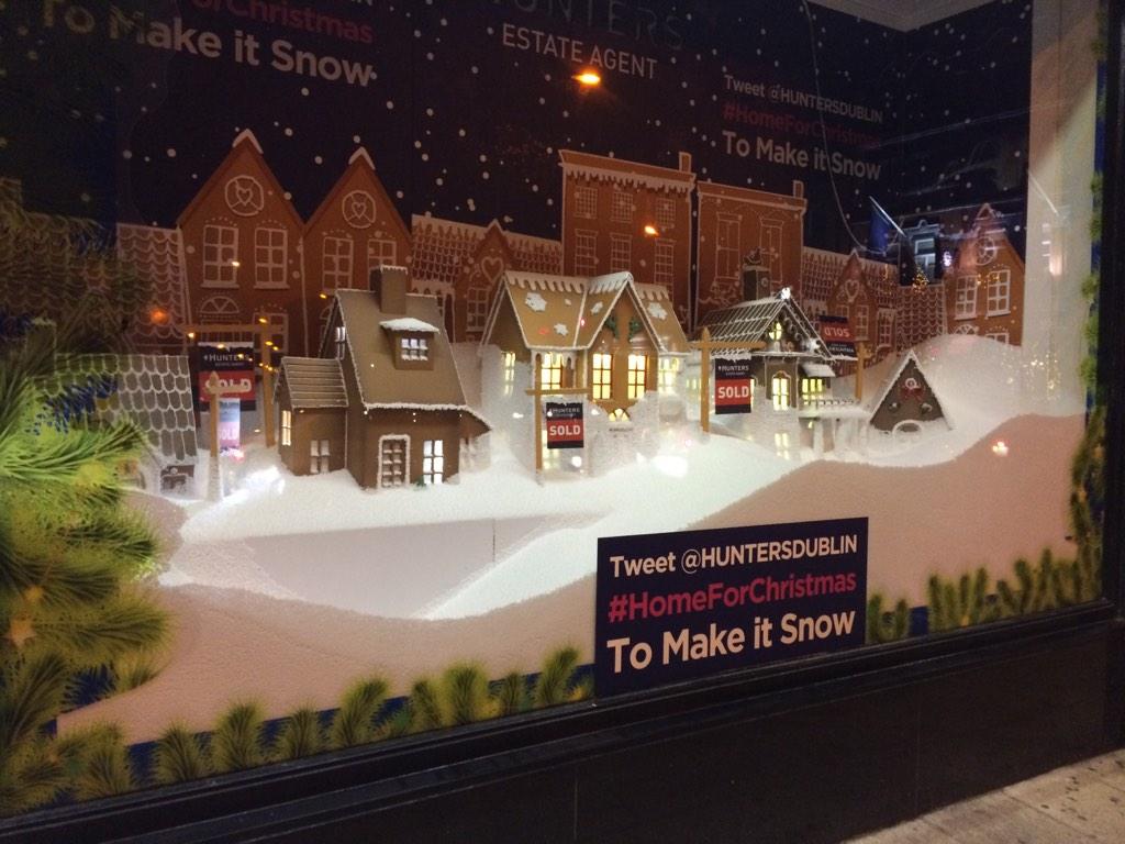 anotherave's tweet image. #homeforchristmas great window