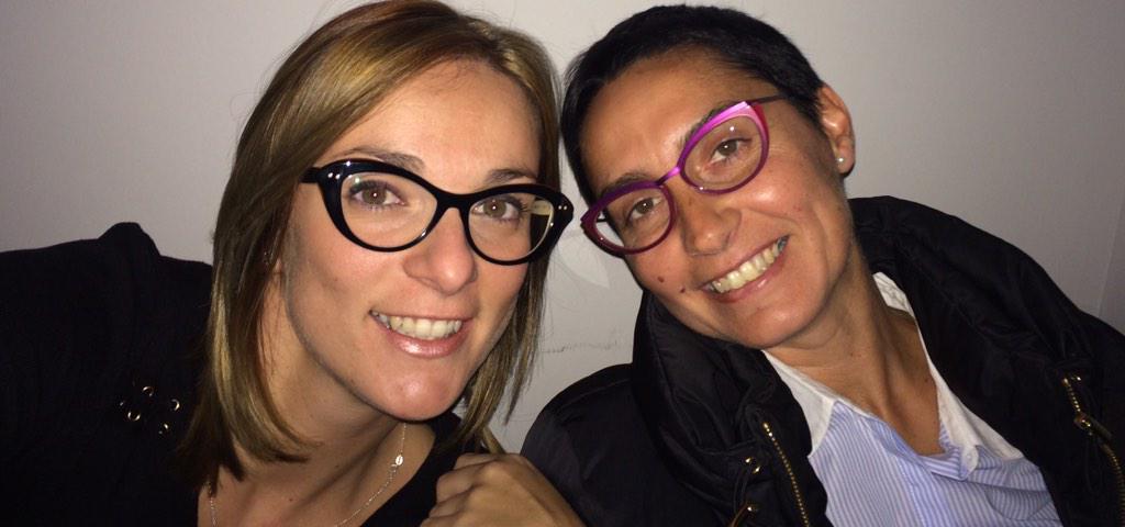 RemediosCabrera's tweet photo. Viernes tarde y currando en #podorunning , pero siempre con una sonrisa. @ElviBonilla http://t.co/lmloE2RoiA
