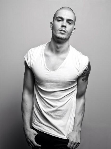ManCrushesx's tweet photo. Max George. http://t.co/eOkl4xZc7J