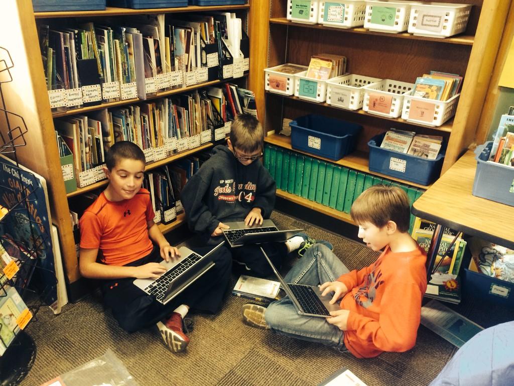Ms_Schmidt33's tweet image. RL4.3 hitting our standards with projects and technology! #literacy #funandengaging