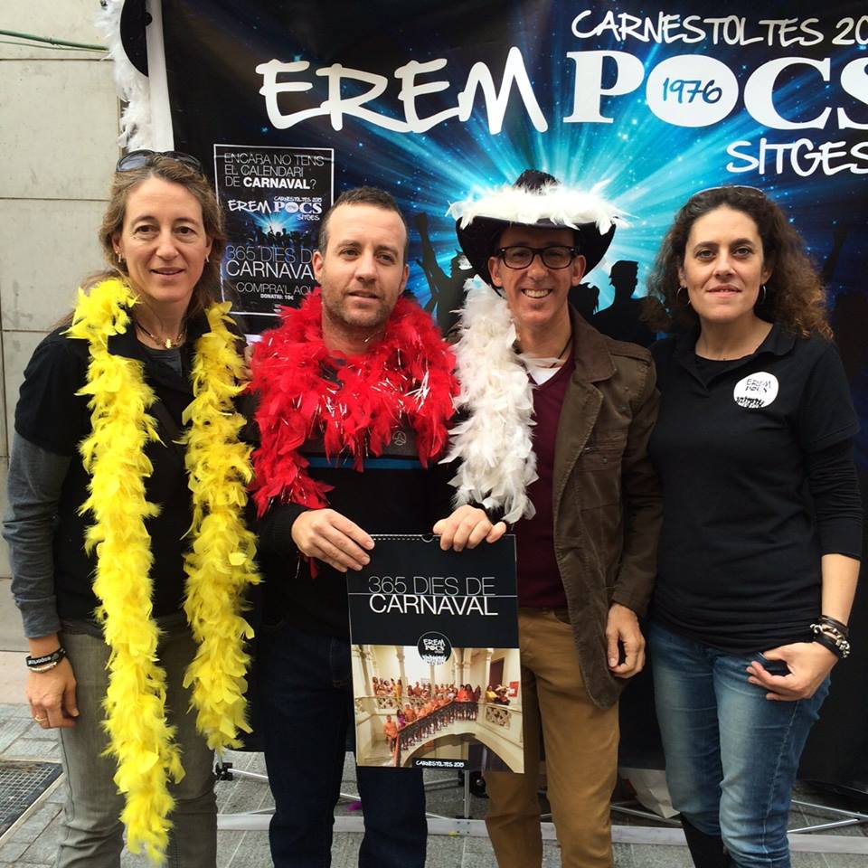 Carnestoltes15's tweet photo. El Srs. Batlle i President de la Comissió ja ha col·laborat, ara faltes tu!!!!! #CapdelaVila Diss,Diu i Dill #sitges http://t.co/4VEmrobCSC