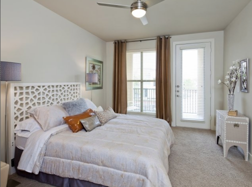 #CedarParkApts 1Bdrm Starting $1035/mo
3Bdrm Starting $1450 
 Basic Cable/Internet + W/D Connects
*Prices Subj 2 Chg